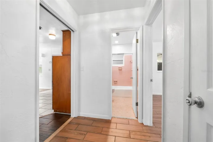 Unit 2 (2 Bedroom 1 Bathroom)
