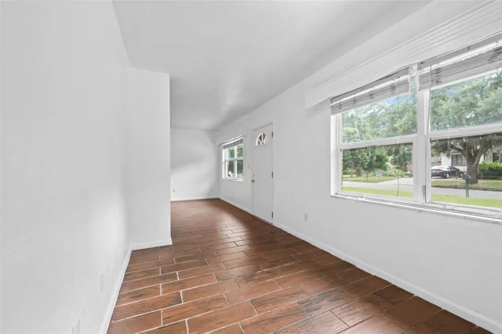 Unit 2 (2 Bedroom 1 Bathroom)