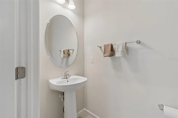 POWDER ROOM