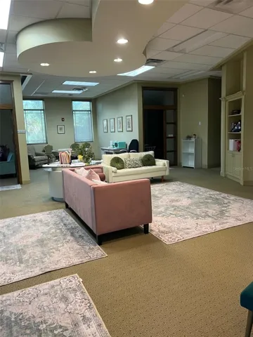 center flex space