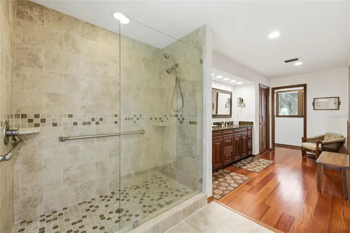 Updated Walk In SHower