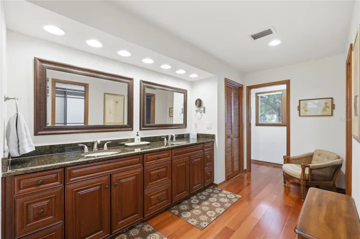 Another View of Primary Bath