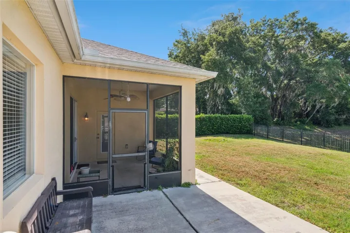 ENLCOSED PATIO