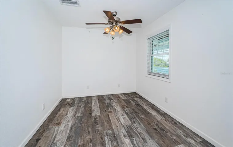 Dining Area/Flex space