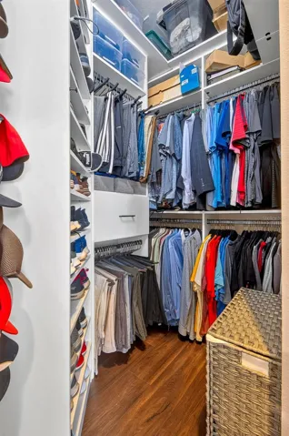 Custom closet number 2