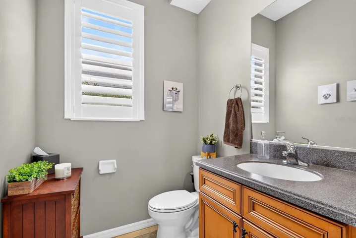 1/2 bath