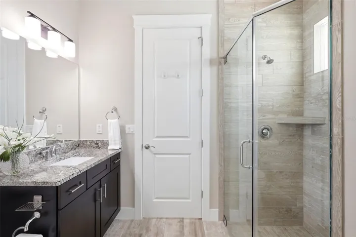 2ND FULL BATHROOM