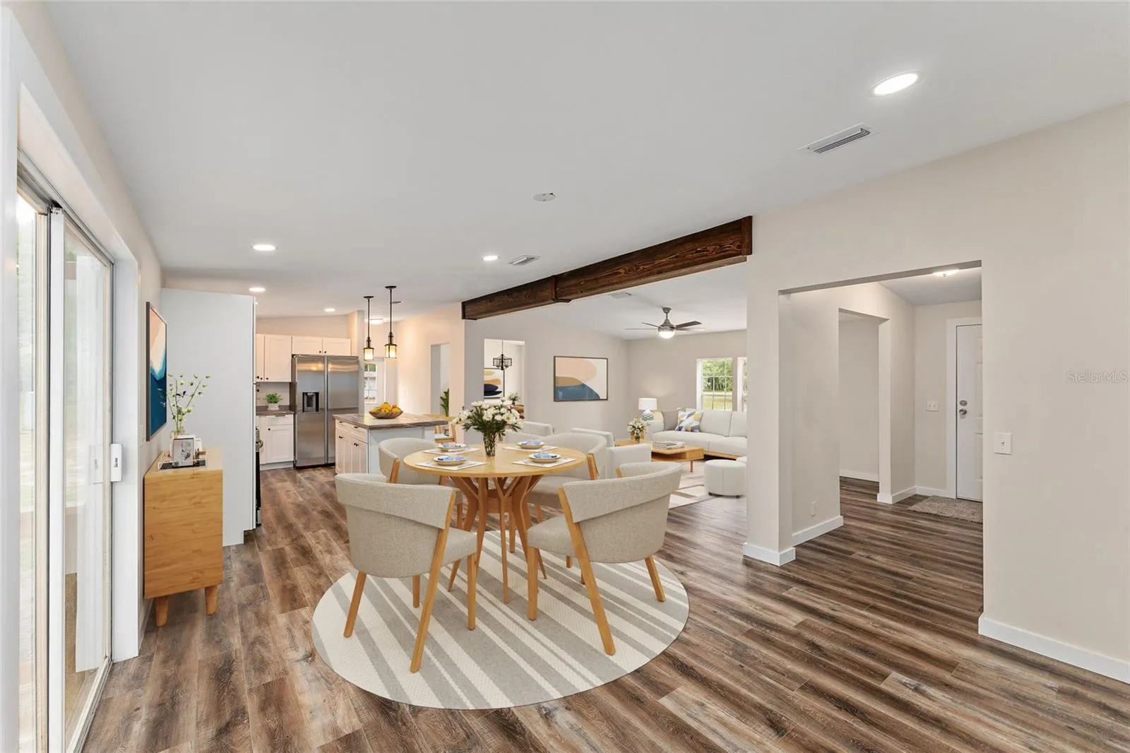 Breakfast nook