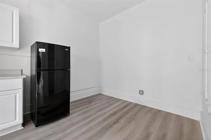 Quadplex Side Access 1 Bed