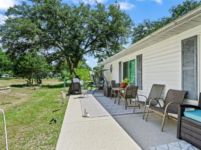 LARGE PATIO WITH COATING