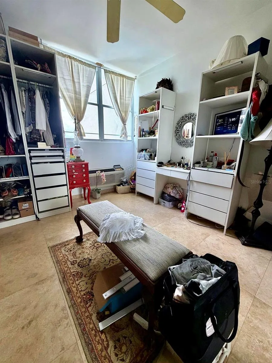 BR4/Dressing Room