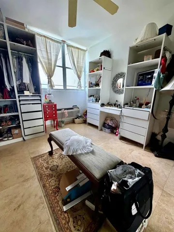 BR4/Dressing Room