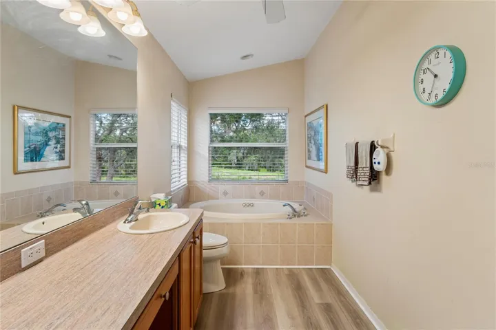 Garden tub