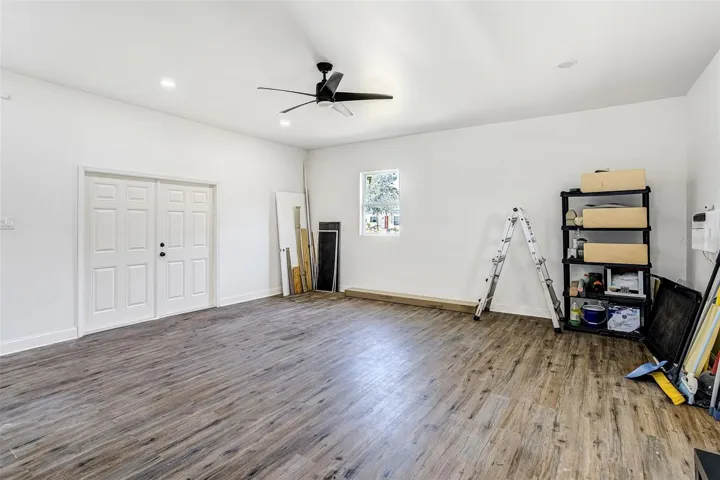 Detached AC garage Interior