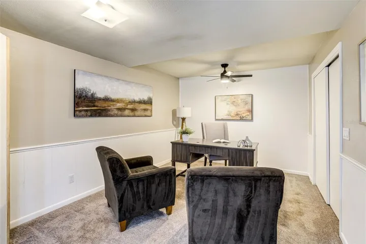 Office/Den/3rd bedroom