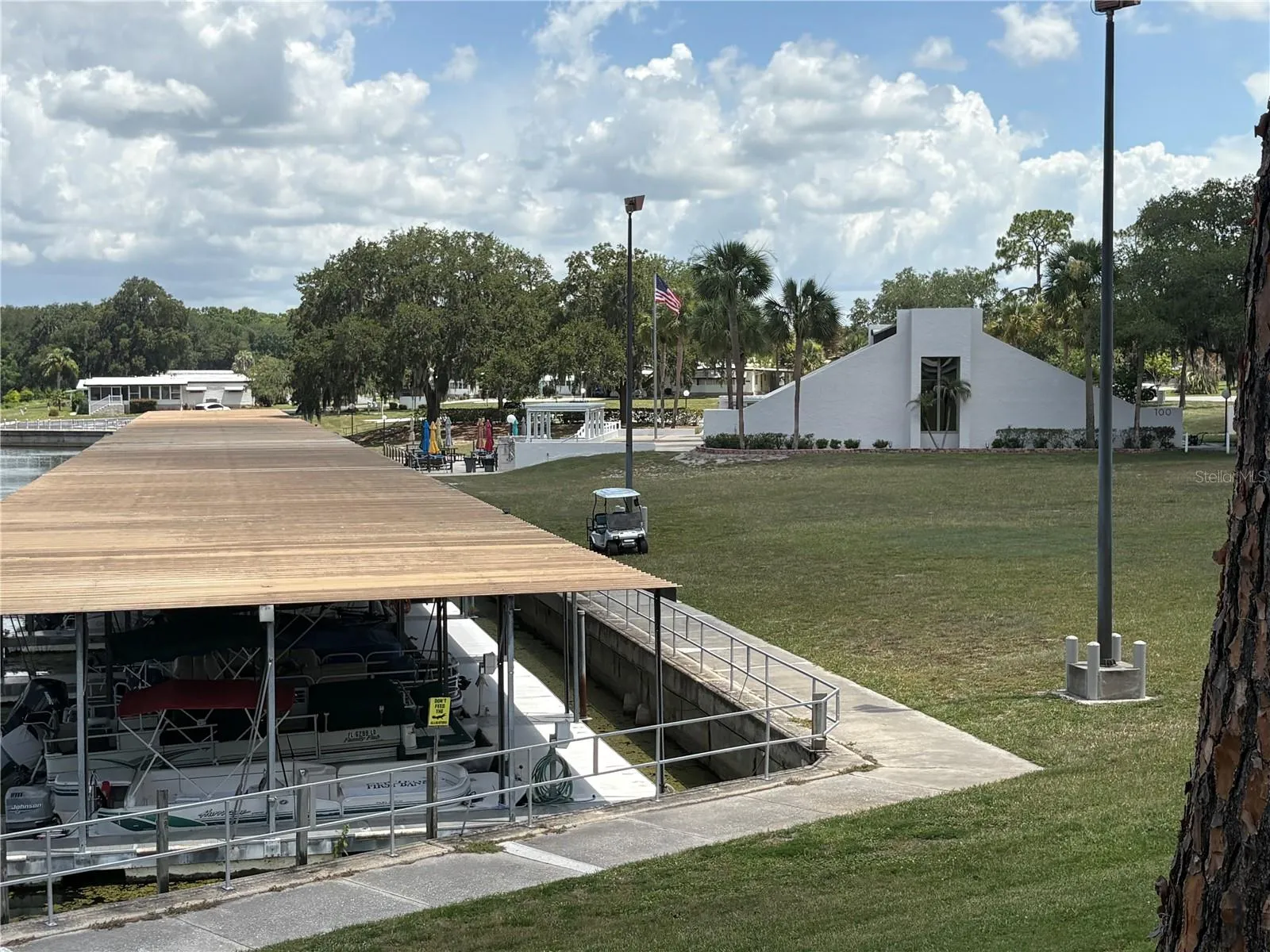 Covered boat slips