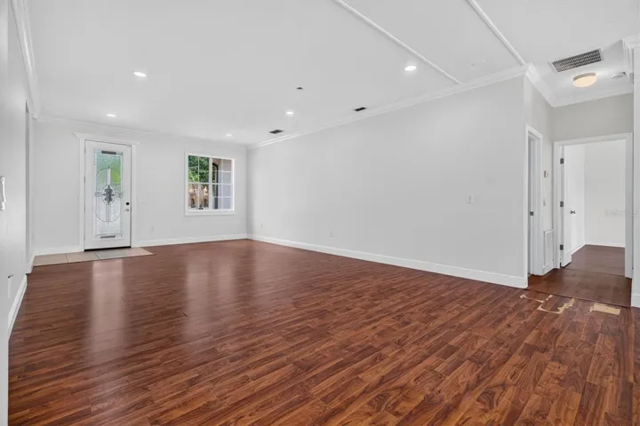 Large Living Area