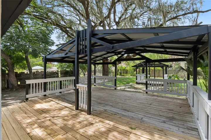 Deck