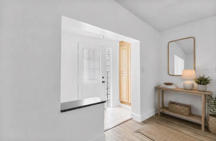 Virtually Staged - Entry