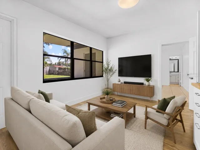 Virtually Staged - 2nd Living Area