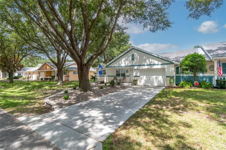 One car garage and long driveway