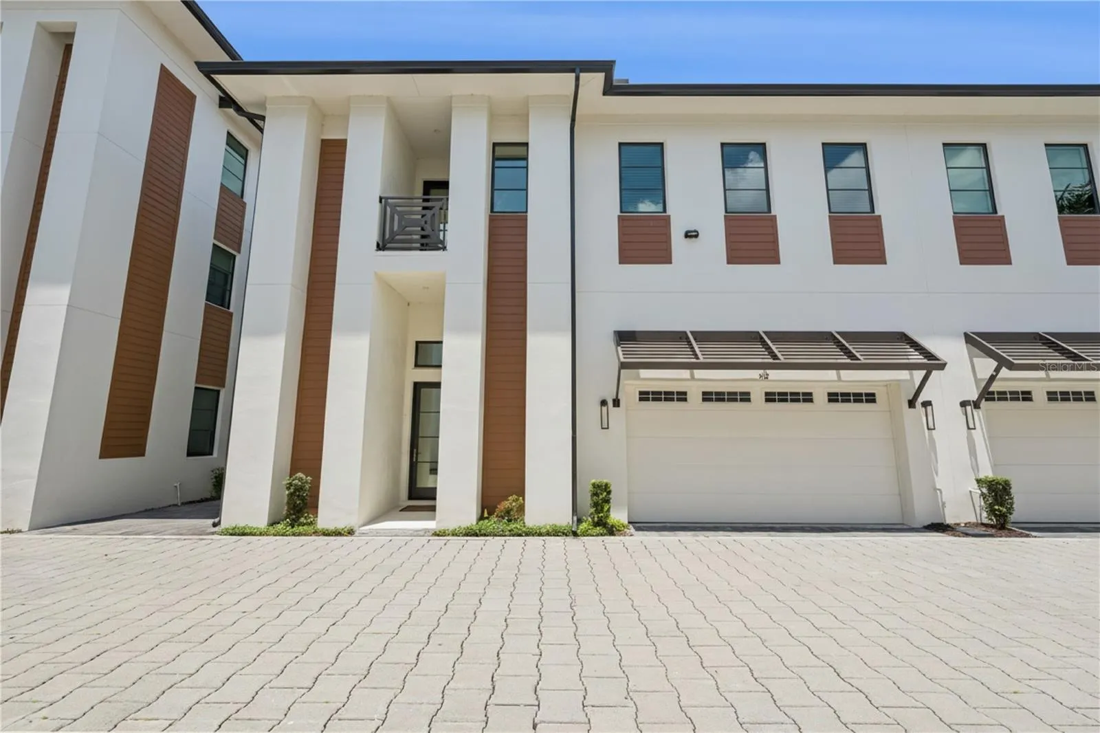 Luxury Winter Park Townhome:  3 Bedrooms/2.5 Baths/In-Unit Elevator and Private Fenced-In Backyard