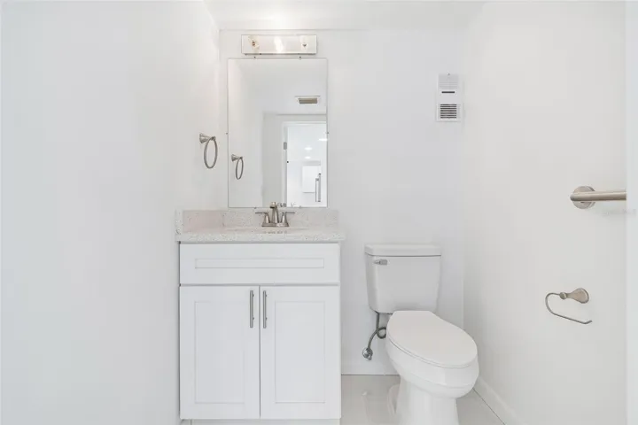 WITHOUT VIRTUAL STAGING