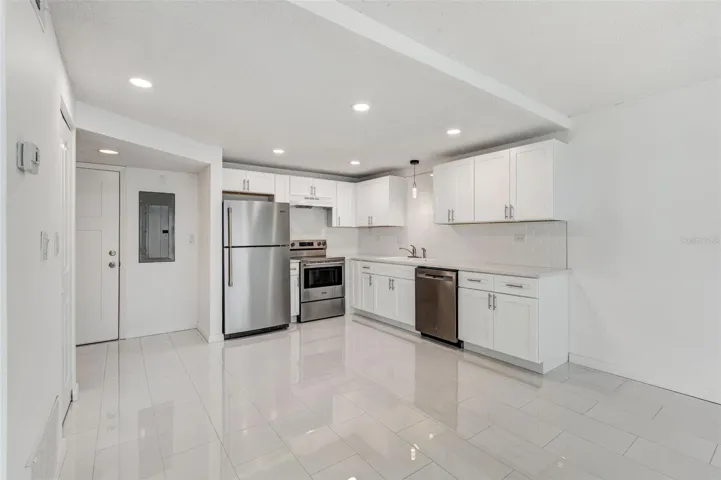 WITHOUT VIRTUAL STAGING
