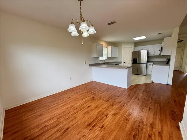 Eat in area in kitchen