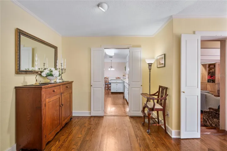 Entry to kitchen from formal Living Room