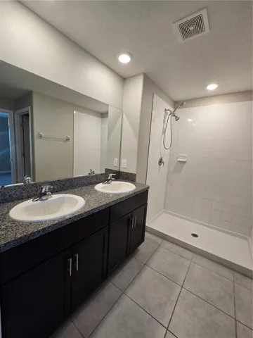 Main Bath