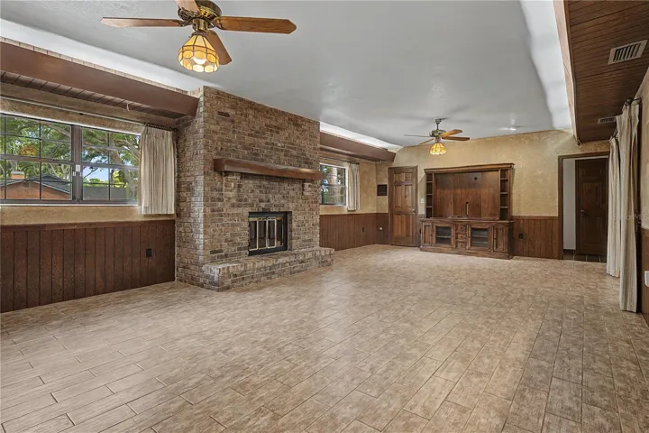 Bonus room/Flex space with Wood burning fireplace and Full Bath