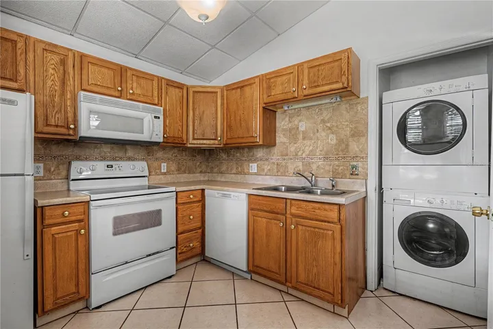 Detached In-Law suite Kitchen/Laundry closet