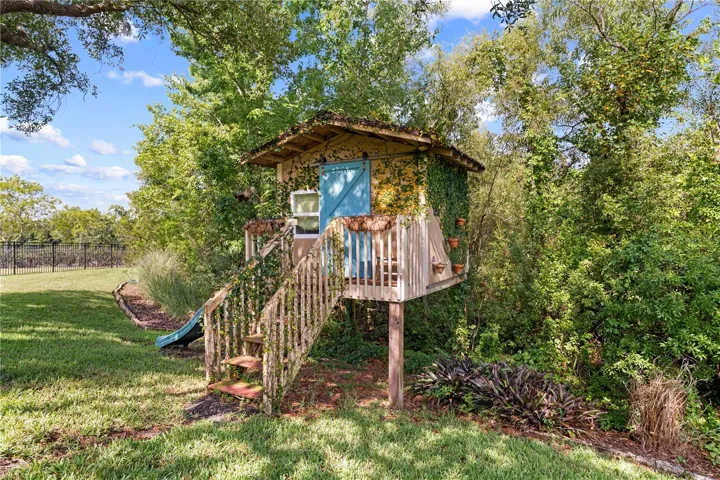 Playhouse- Weatherproof