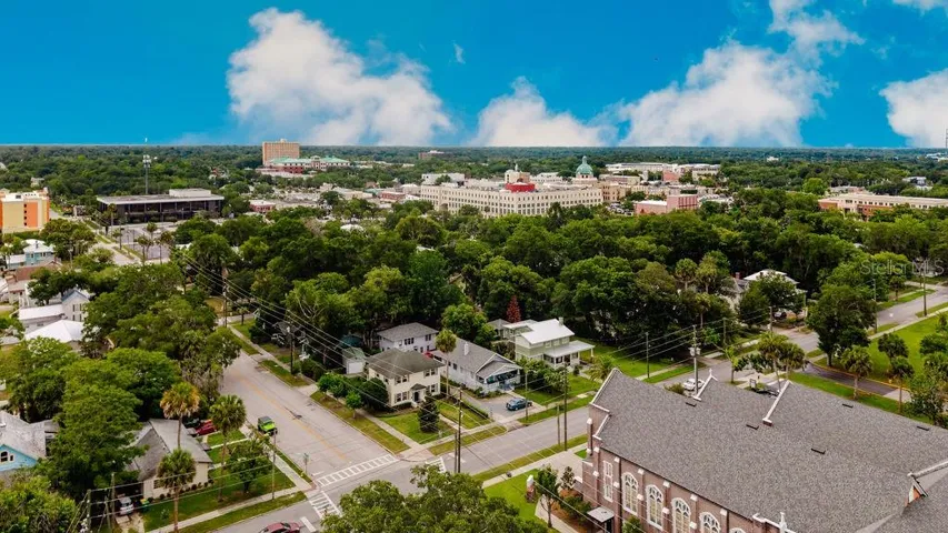 Downtown living at its finest. The home is 3 blocks from downtown DeLand and Stetson University, and across the street from Northwest Square.
