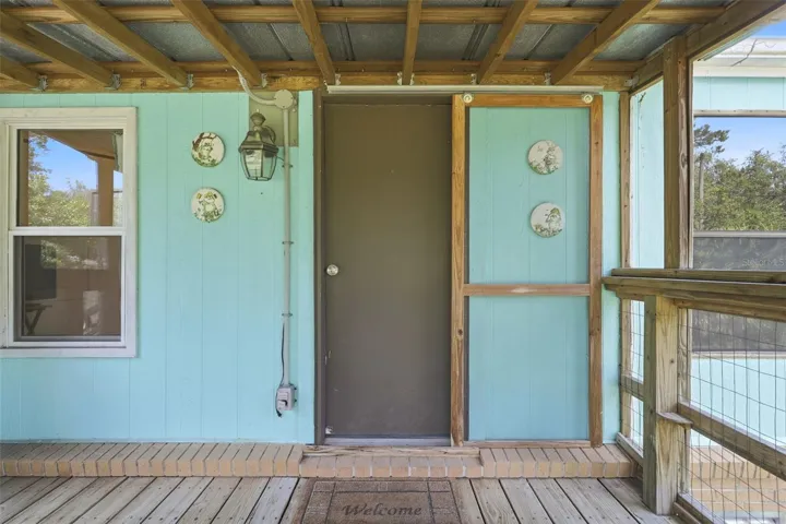 SIDE DOOR FROM DRIVEWAY