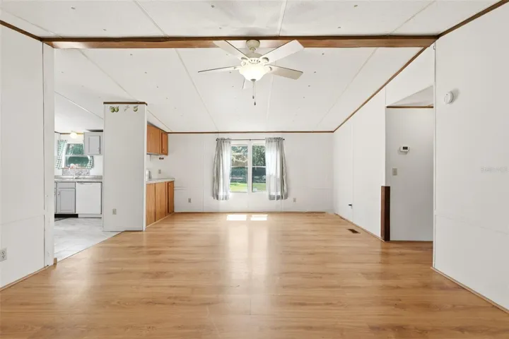 Livingroom length to window