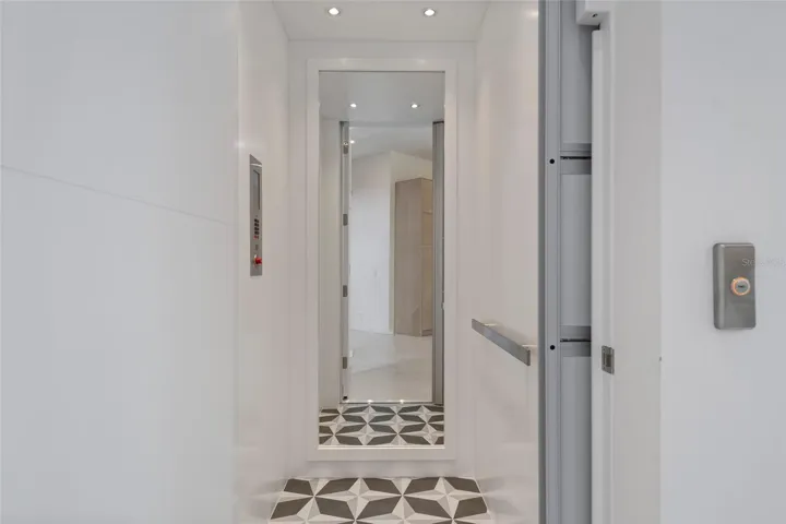 ELEVATOR