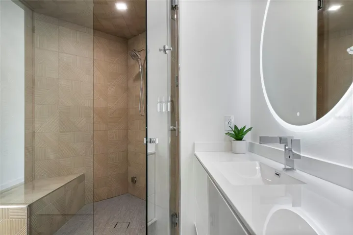 STEAM SHOWER IN BEDROOM 2