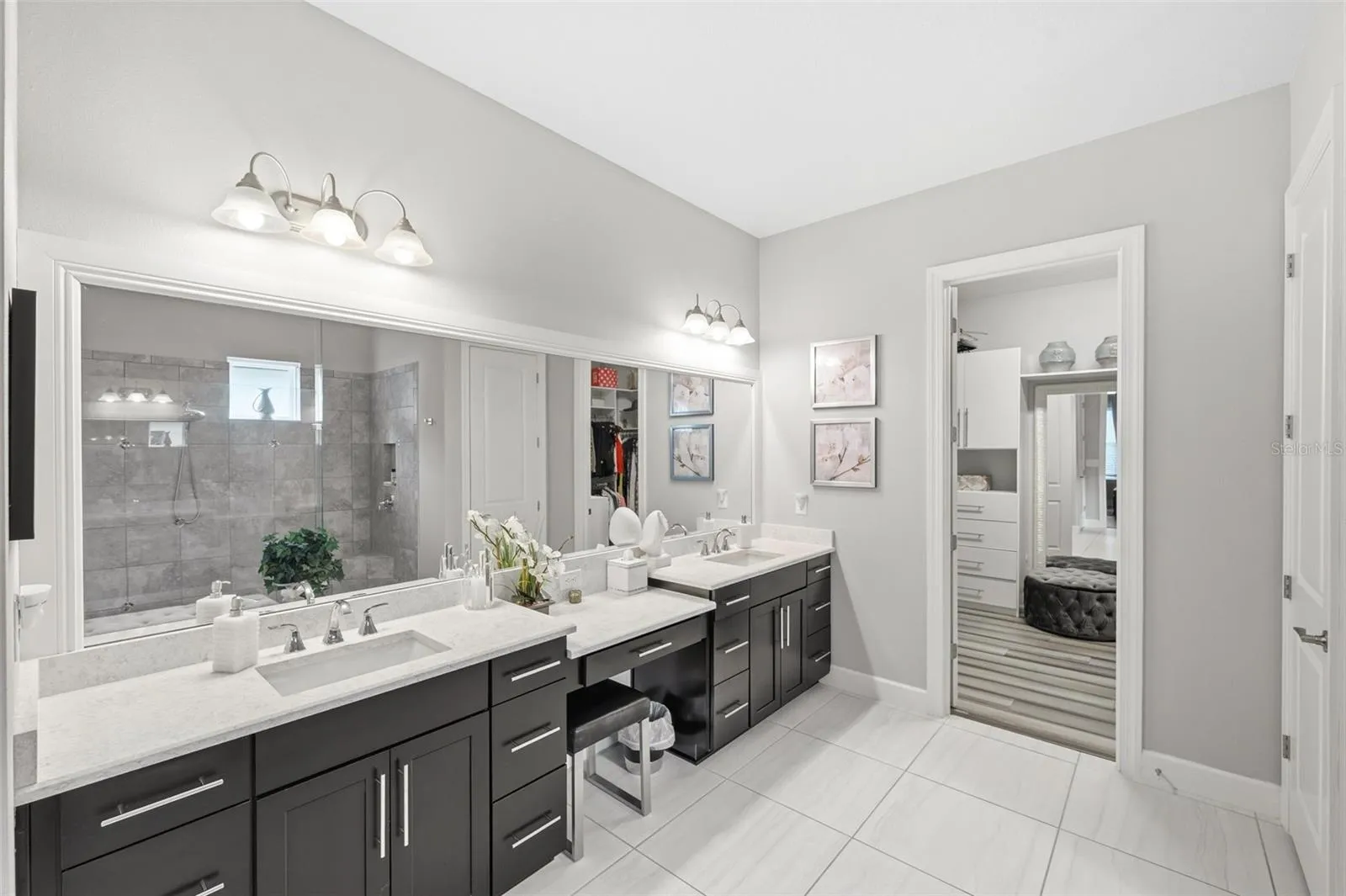 Owner's Bath