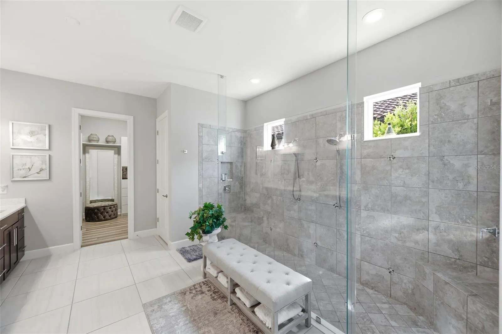 Owner's Bath
