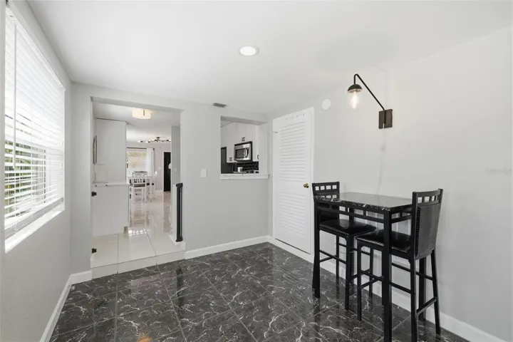Living Area / Bonus Room
