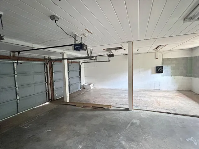 garage
