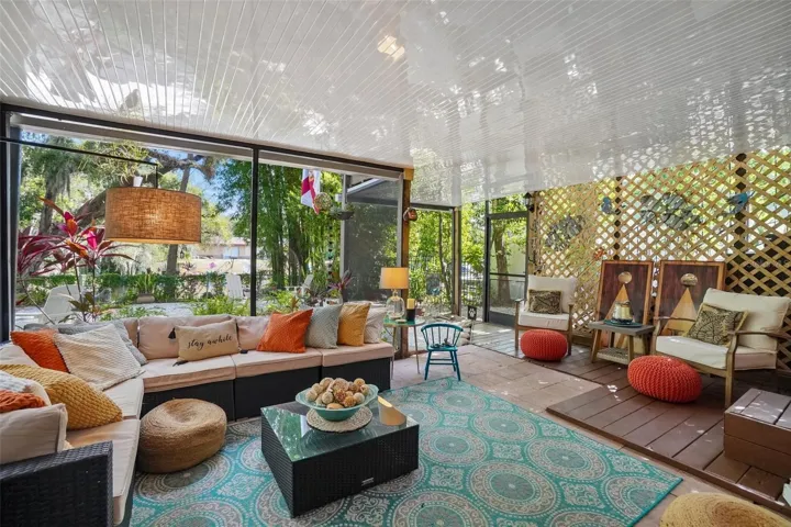 Screen Porch