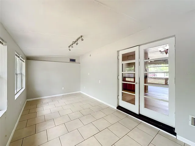 Florida Room/Flex Space