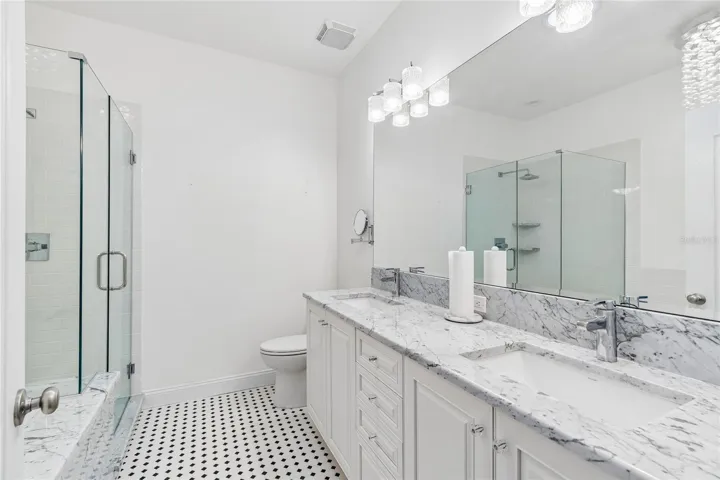Primary En Suite Bathroom