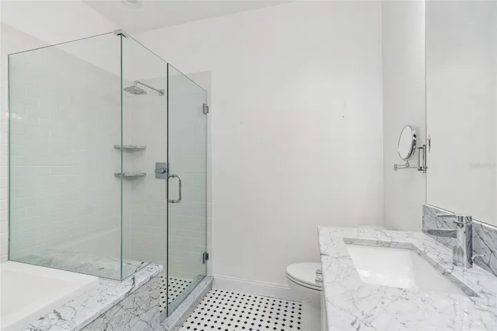 Primary En Suite Bathroom