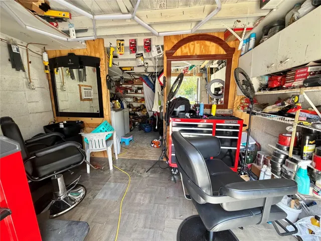 Shed