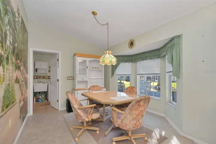 Breakfast room