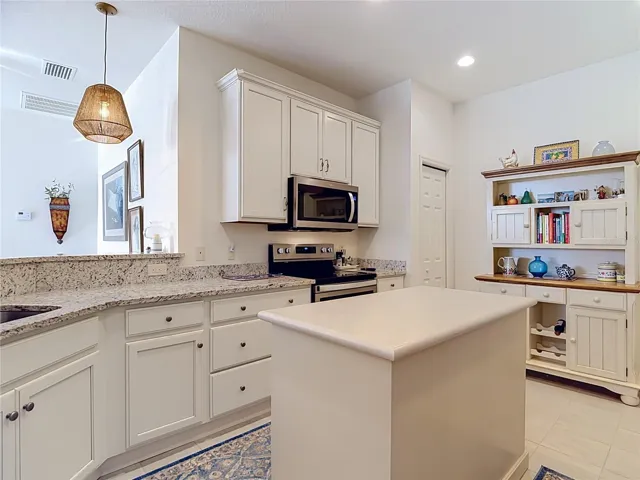Kitchen with Plenty of Cabinets